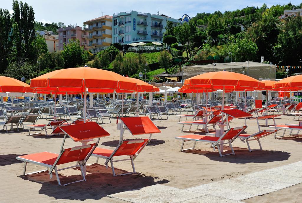 Hotel Venus Gabicce Mare Esterno foto