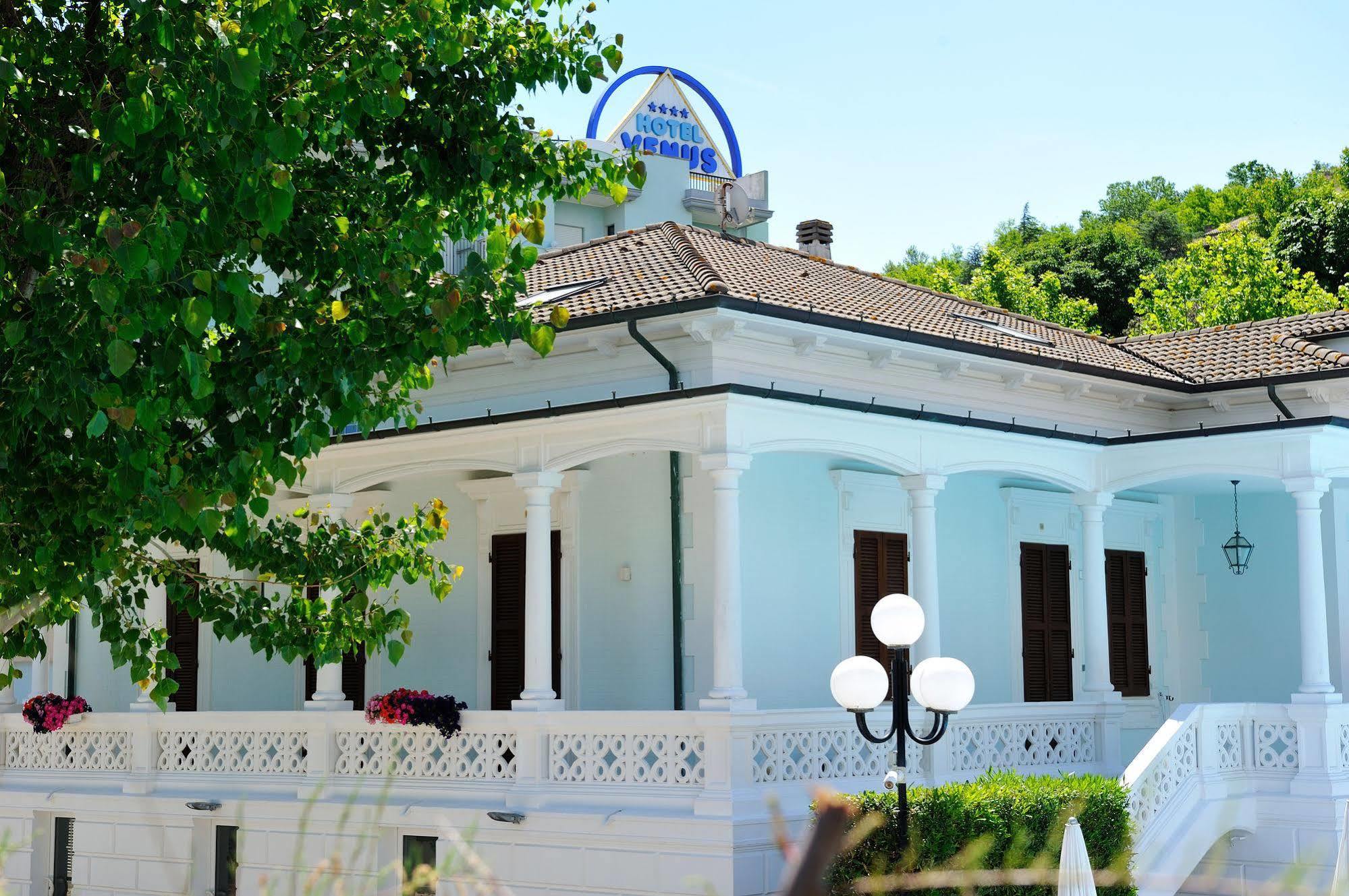 Hotel Venus Gabicce Mare Esterno foto