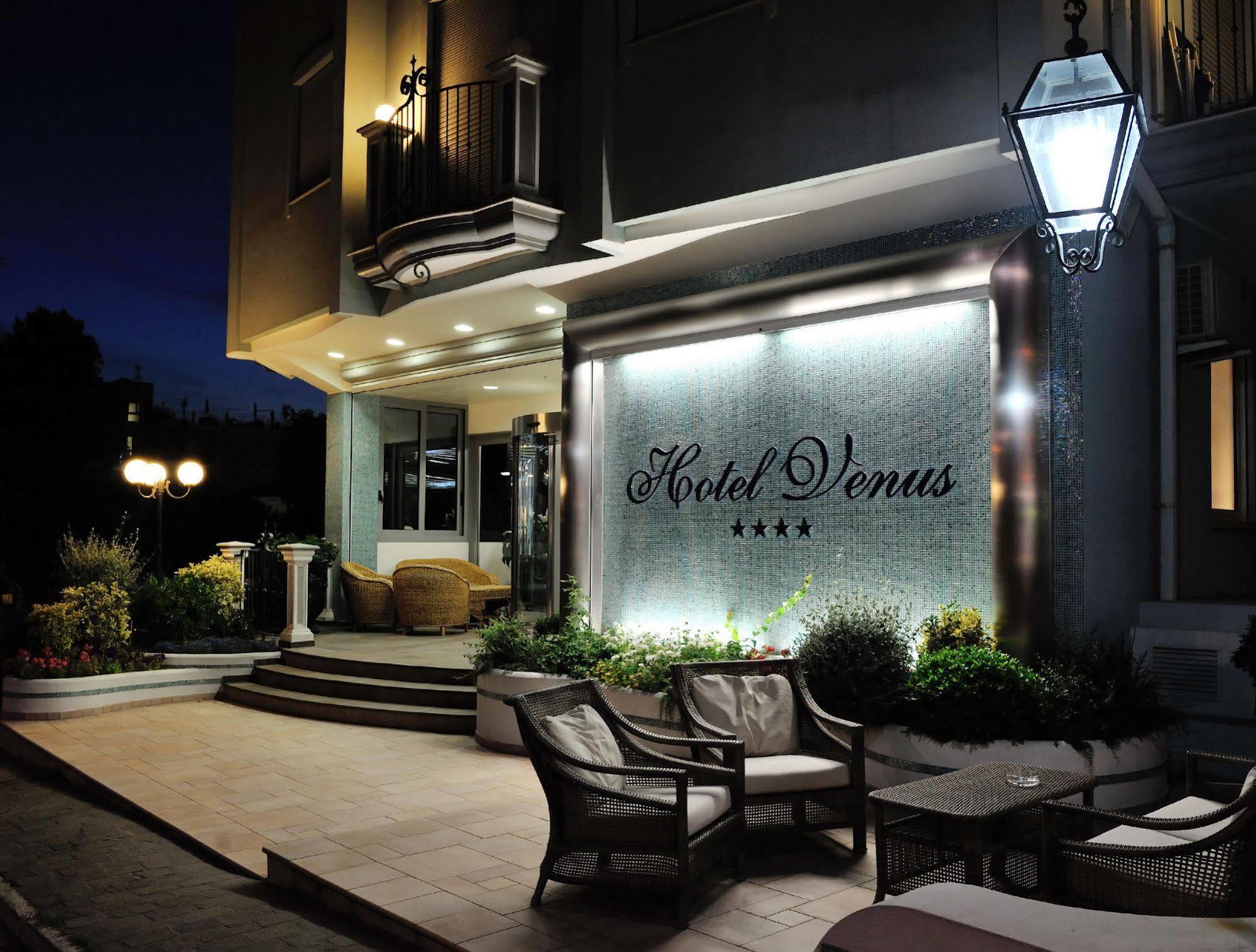 Hotel Venus Gabicce Mare Esterno foto